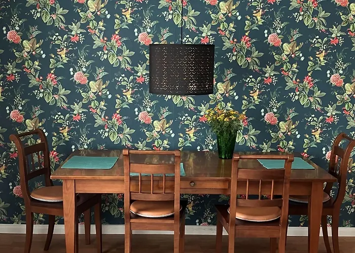 מלון דירות Wohnen Auf Zeit 3*